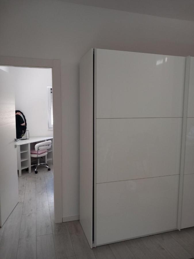 Апартаменты Drenova Apartman Риека Экстерьер фото